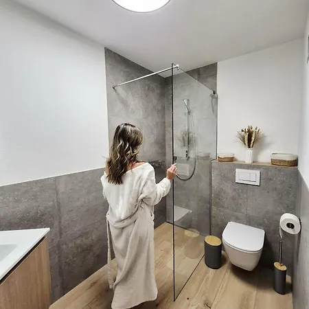 아파트 Seeapartment Angerer